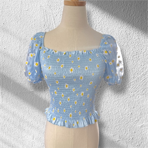 #021 | Smocked Puff Sleeve Top | Blue Daisy | XS/S | On/Off Shoulder - Picture 8 of 9